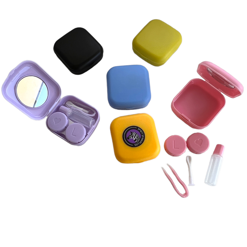 Travelling + On The Go