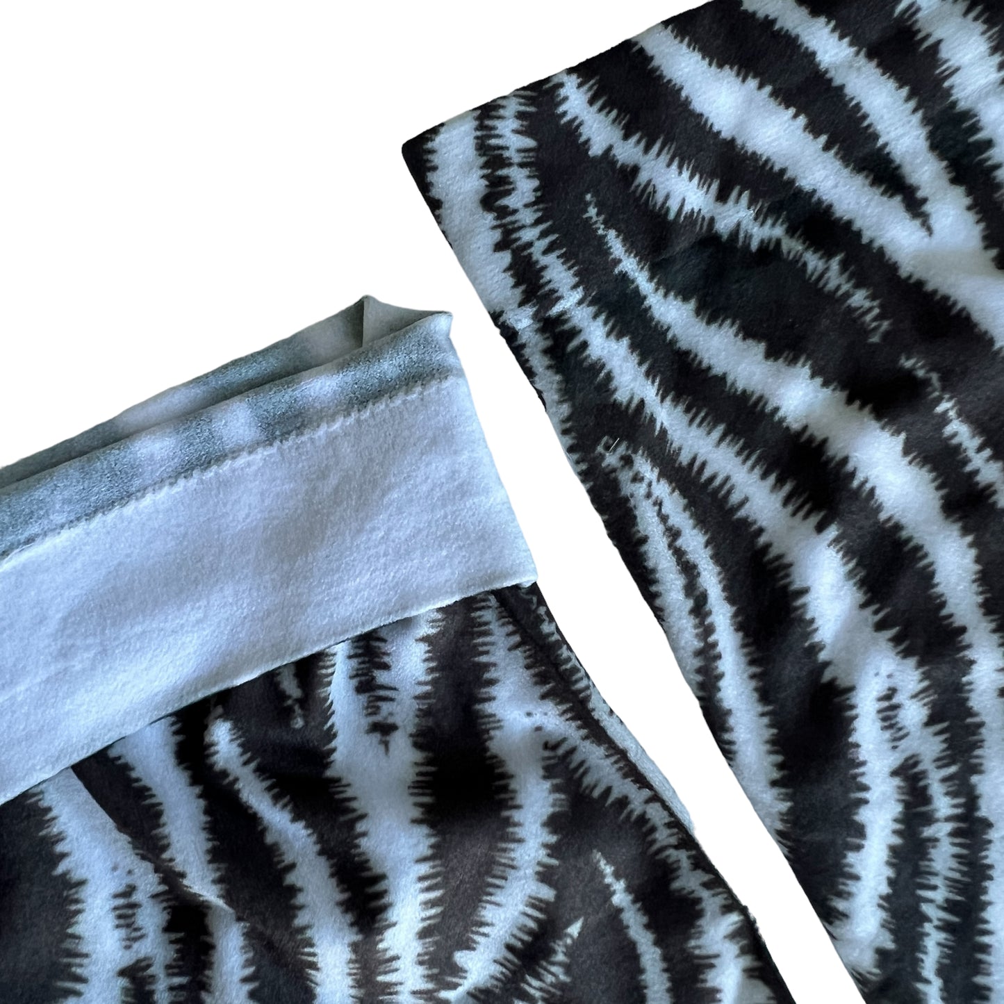 Socks — Over the Knee ‘Zebra’l