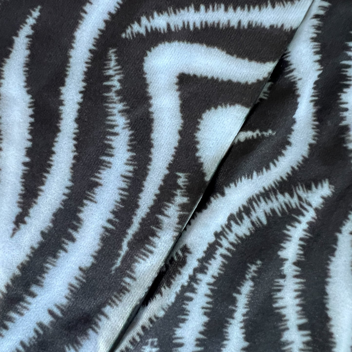 Socks — Over the Knee ‘Zebra’l