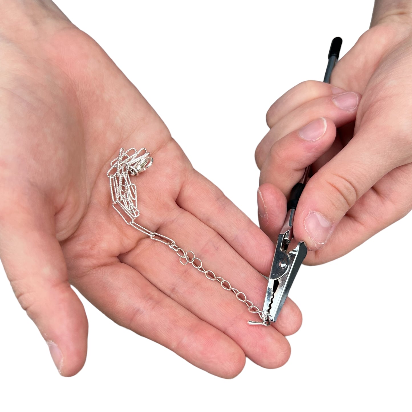 Bracelet + Jewellery Fastening Tool